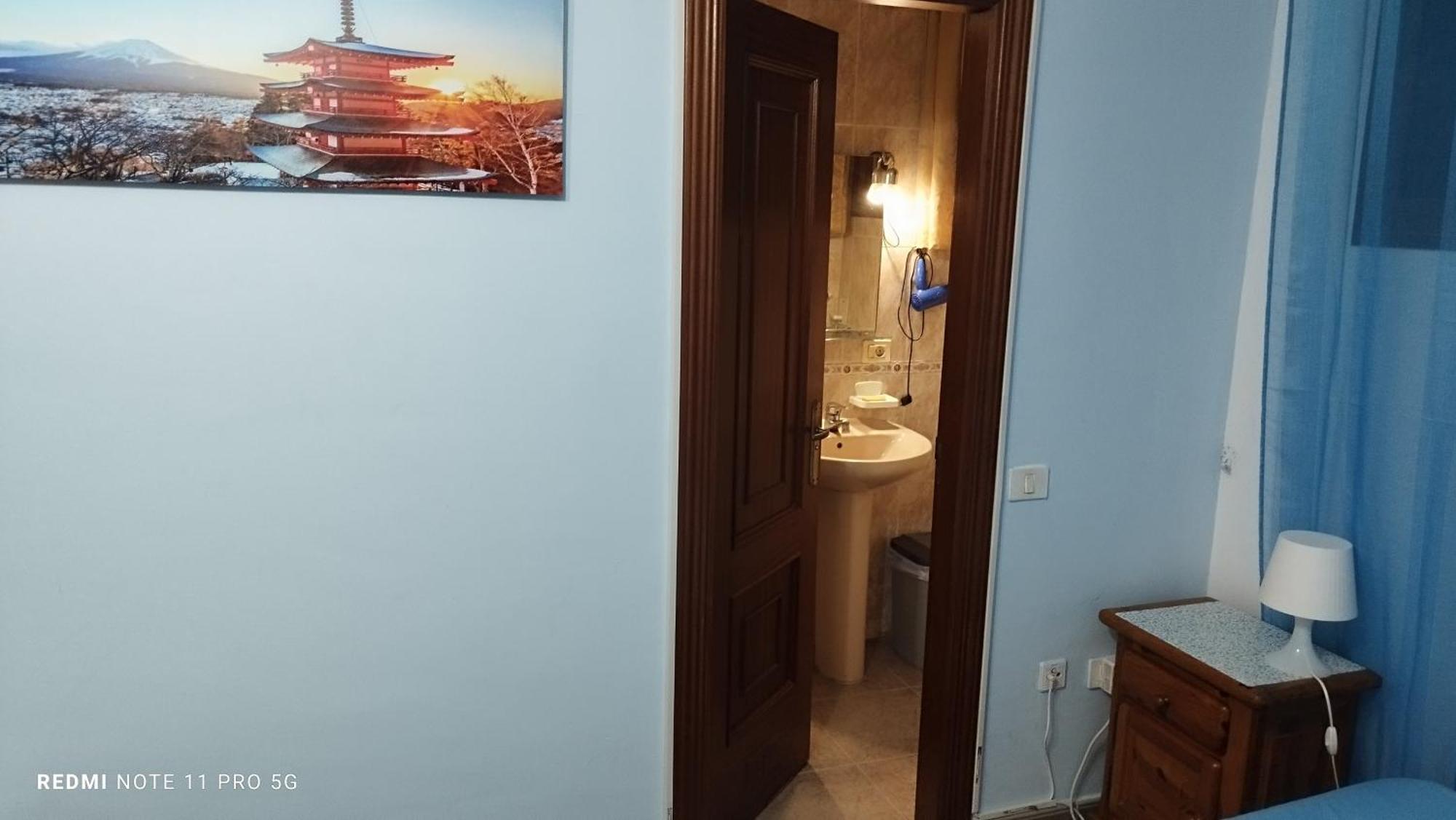Los Cristianos Centro, Room With A Private Bathroom In Shared Apartment อาโรนา ภายนอก รูปภาพ